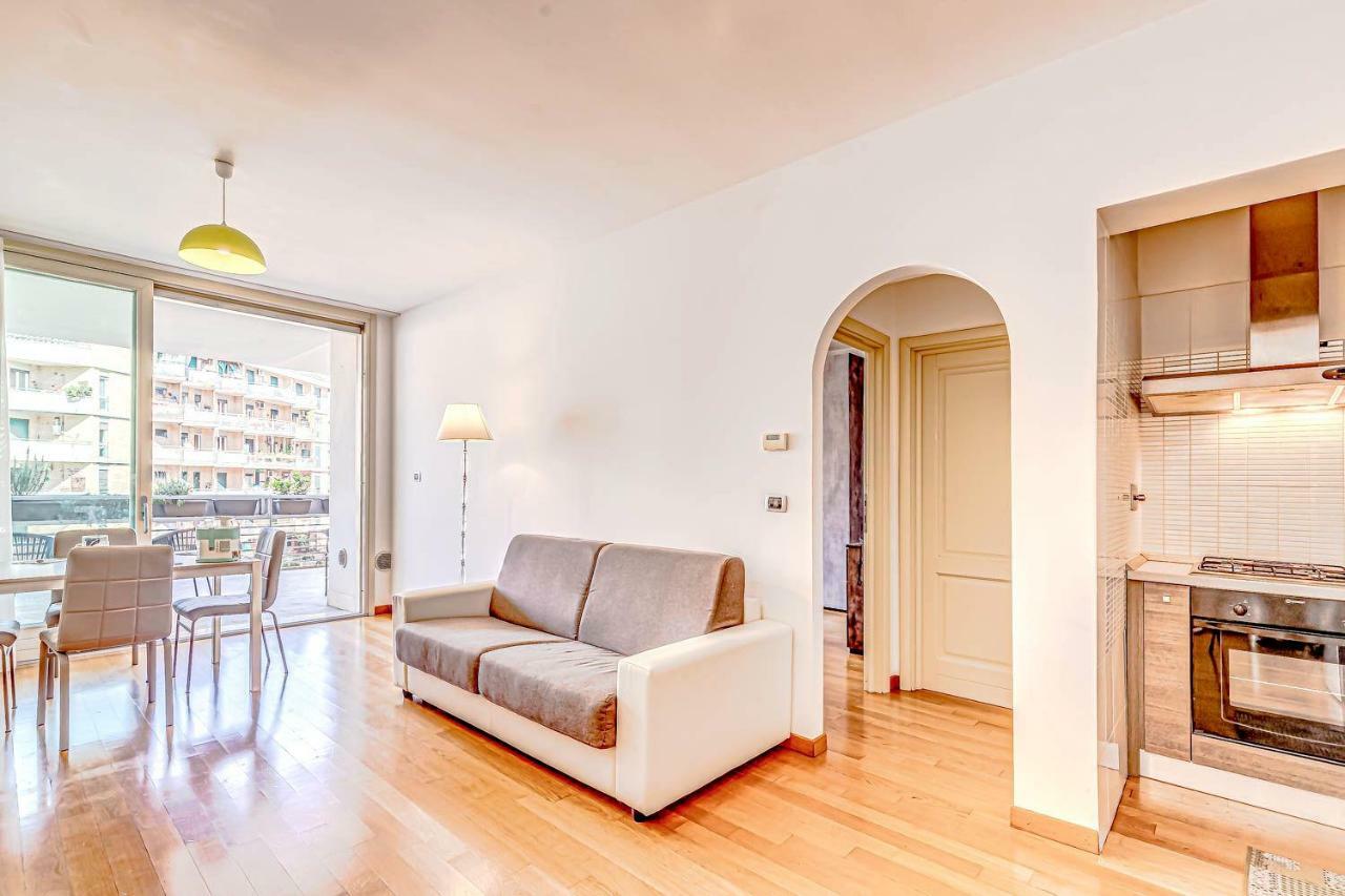 Rocco'S Holidays Apartment Рим Екстериор снимка