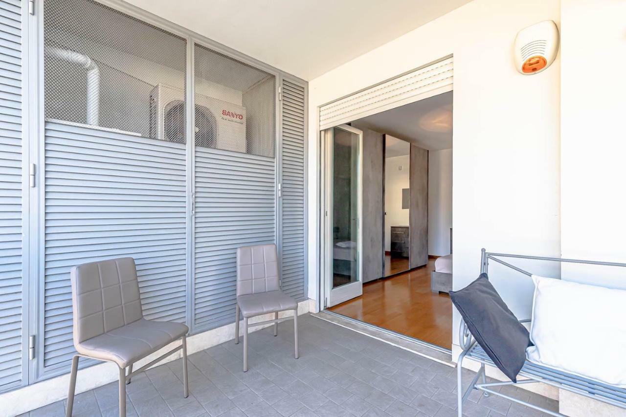 Rocco'S Holidays Apartment Рим Екстериор снимка