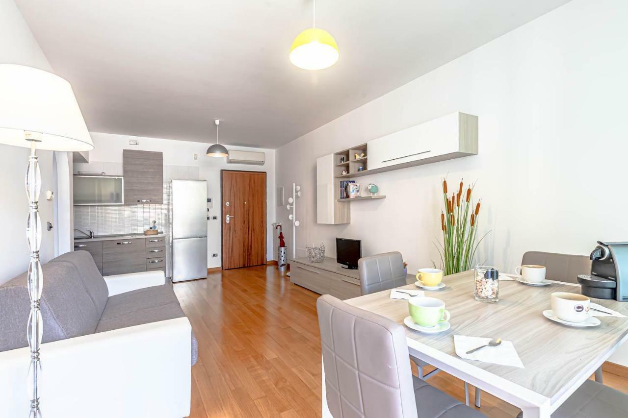 Rocco'S Holidays Apartment Рим Екстериор снимка
